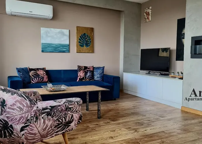 Art Zlota Апартаменты Калиш